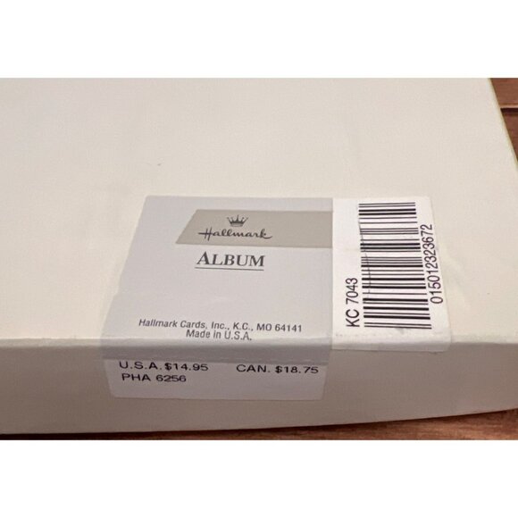 VINTAGE Hallmark Memories Warm Our Hearts Scrapbook Album With 38 Pages & Screws - Picture 3 of 8